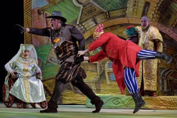 &Kcy;&tcy;&ocy; &tscy;&acy;&rcy;&iecy;&vcy;&ncy;&ucy; &pcy;&ocy;&tscy;&iecy;&lcy;&ucy;&iecy;&tcy;&quest;