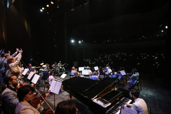 &Ocy;&rcy;&kcy;&iecy;&scy;&tcy;&rcy; &Pcy;&ocy;&lcy;&yacy; &Mcy;&ocy;&rcy;&icy;&acy; - &zcy;&ocy;&lcy;&ocy;&tcy;&acy;&yacy; &kcy;&ocy;&lcy;&lcy;&iecy;&kcy;&tscy;&icy;&yacy; &icy;&zcy; &rcy;&iecy;&pcy;&iecy;&rcy;&tcy;&ucy;&acy;&rcy;&acy;