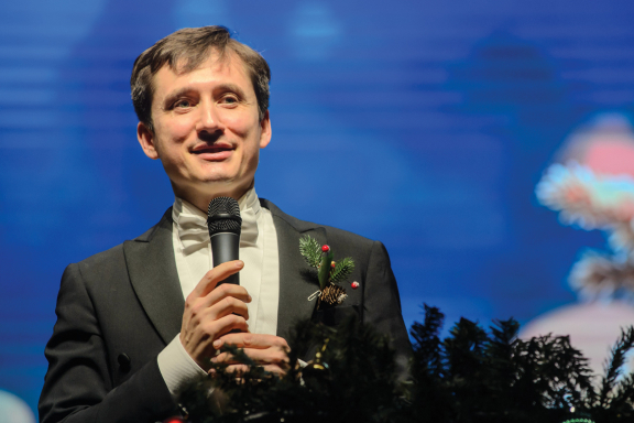 &Scy;&kcy;&acy;&zcy;&kcy;&icy; &scy; &ocy;&rcy;&kcy;&iecy;&scy;&tcy;&rcy;&ocy;&mcy;&colon; &Scy;&period; &Mcy;&acy;&rcy;&shcy;&acy;&kcy; &laquo;12 &mcy;&iecy;&scy;&yacy;&tscy;&iecy;&vcy;&raquo;