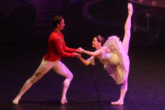 &Bcy;&acy;&lcy;&iecy;&tcy; &laquo;&SHCHcy;&iecy;&lcy;&kcy;&ucy;&ncy;&chcy;&icy;&kcy;&raquo;