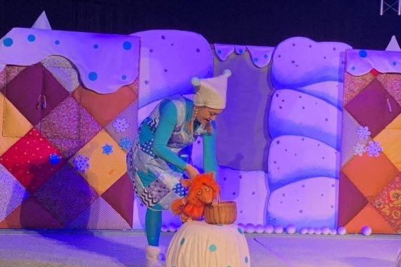 Проделки Лисички-плутишки